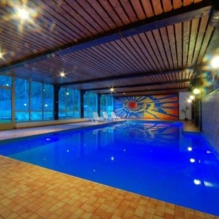 Moderne Dachwohnung Naehe Zermatt Mit Balkon 塔什 外观 照片