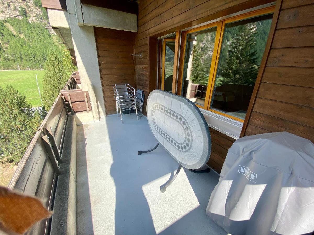 Moderne Dachwohnung Naehe Zermatt Mit Balkon 塔什 外观 照片
