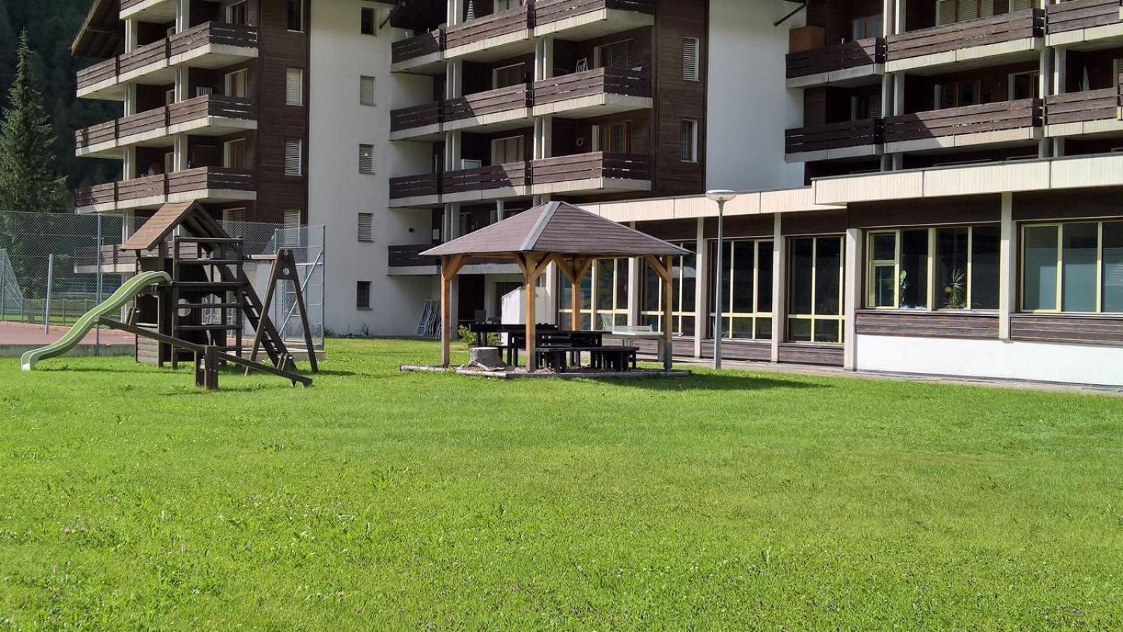 Moderne Dachwohnung Naehe Zermatt Mit Balkon 塔什 外观 照片